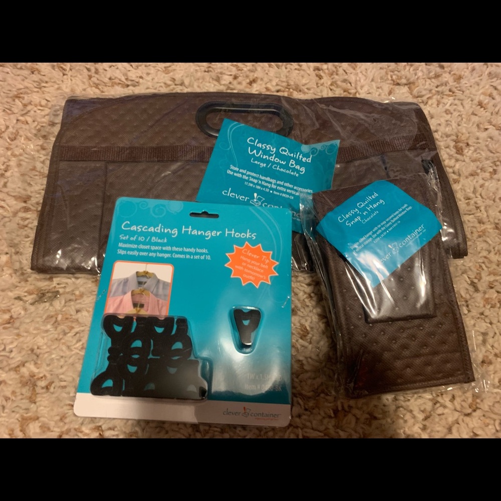 Clever container lot